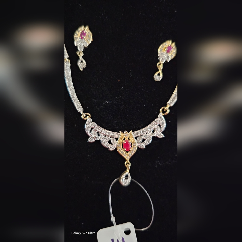 Necklace set